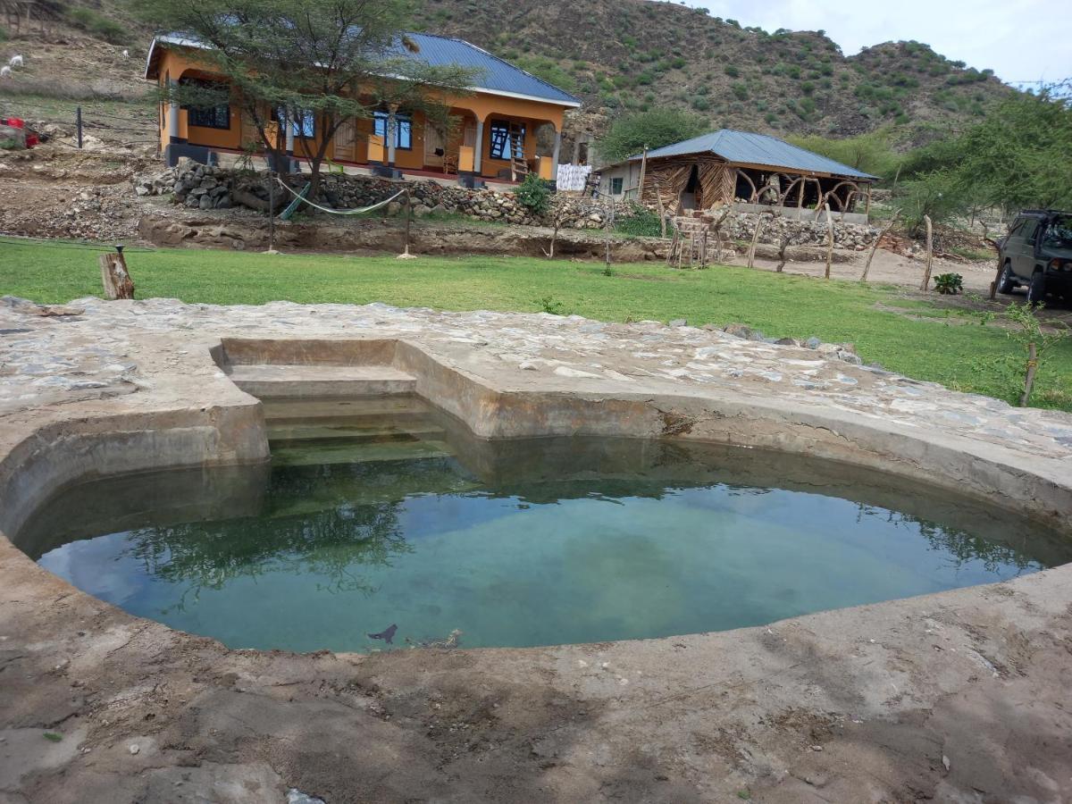 Lake Natron Maasai Guesthouse Mtowabaga Ngoại thất bức ảnh