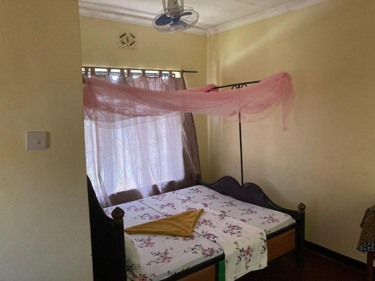 Lake Natron Maasai Guesthouse Mtowabaga Ngoại thất bức ảnh